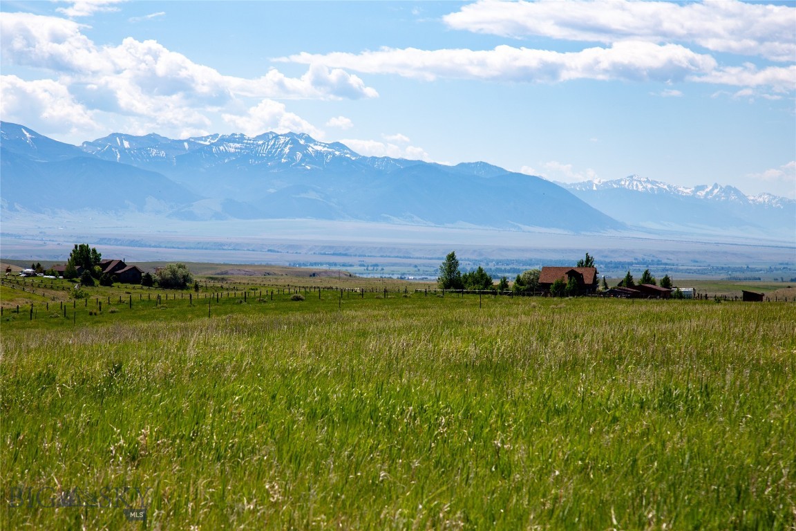 Shining Mountain West - Land