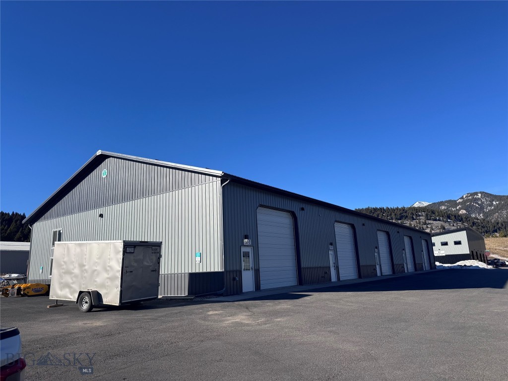 150 Straight Iron Road B