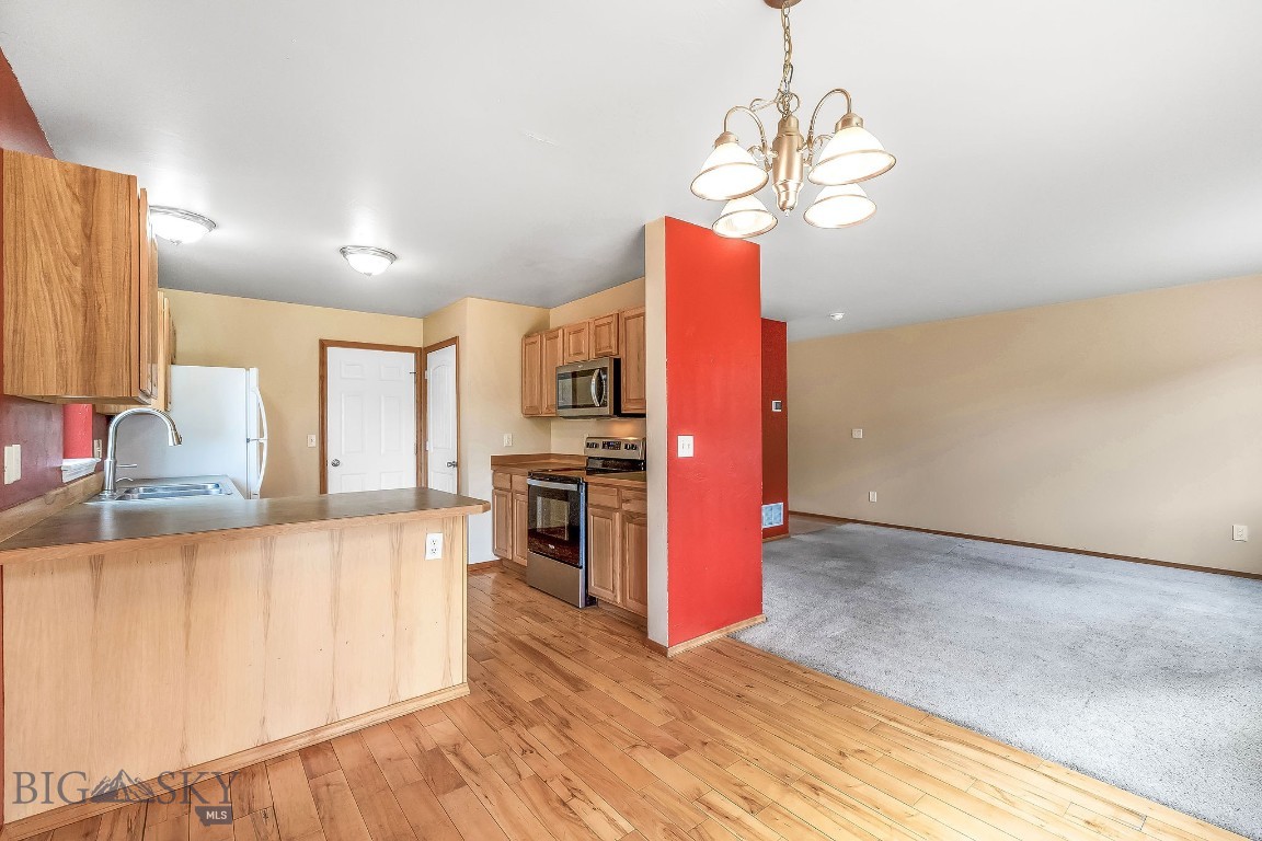 River Rock and Royal Village - Residential