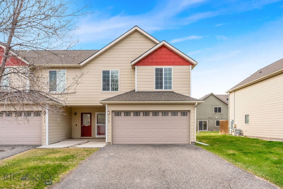 River Rock and Royal Village - Residential