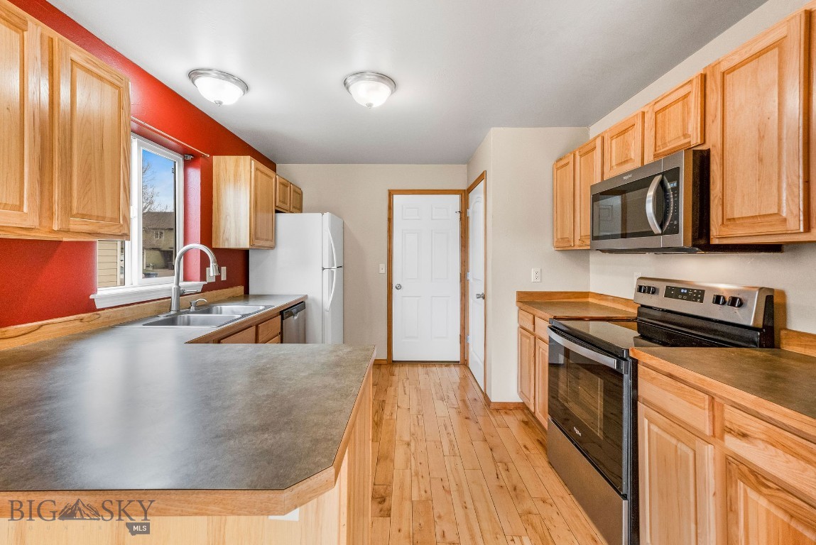 River Rock and Royal Village - Residential