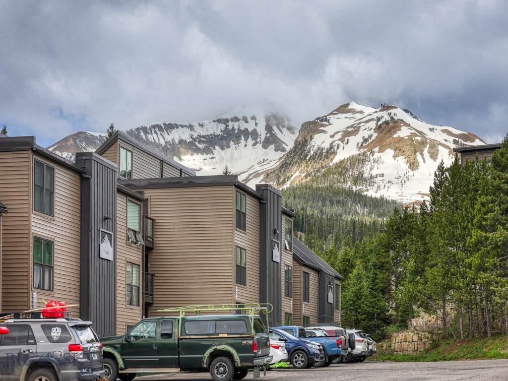 Hill Condos - Residential