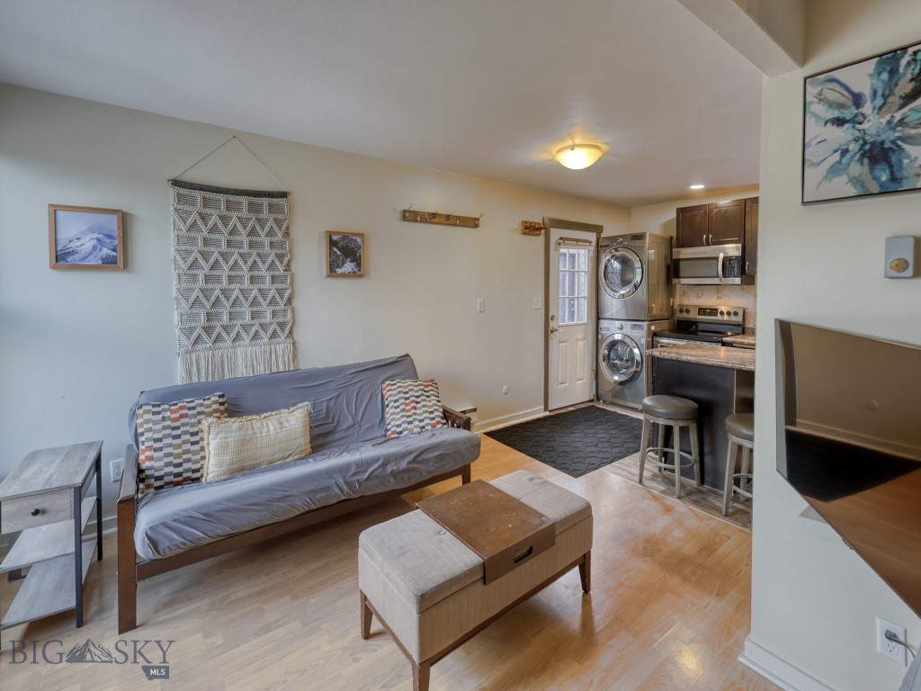 Hill Condos - Residential