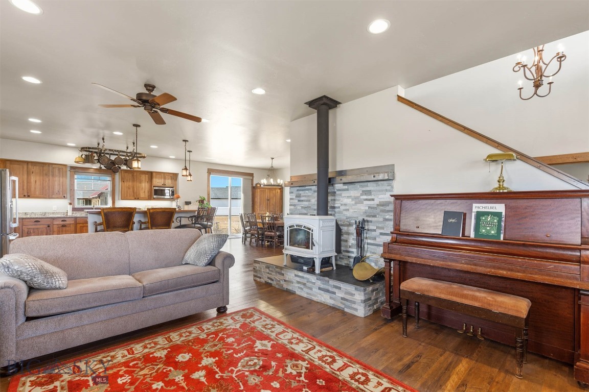 Ryen Glenn - Residential