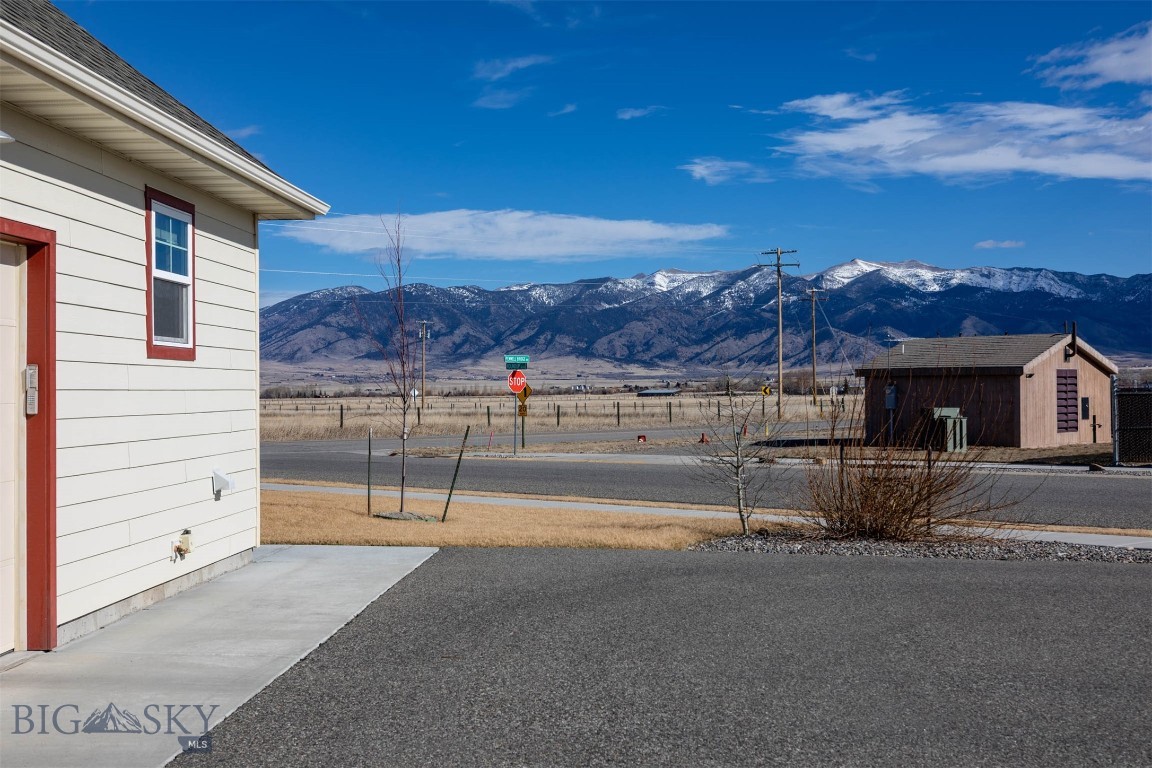 Ryen Glenn - Residential