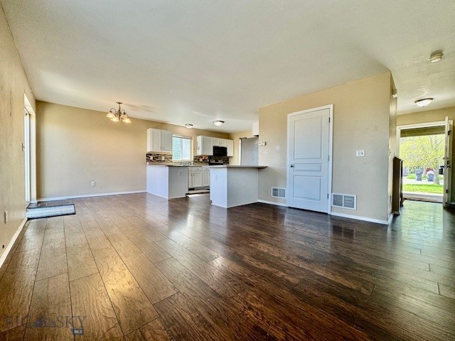 River Rock and Royal Village - Residential