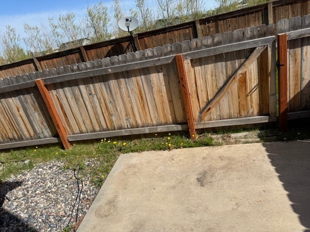 River Rock and Royal Village - Residential