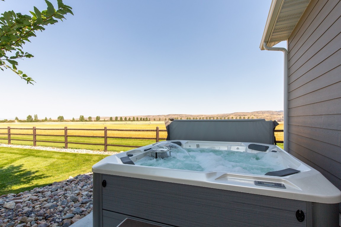 Pioneer Crossing - Residential