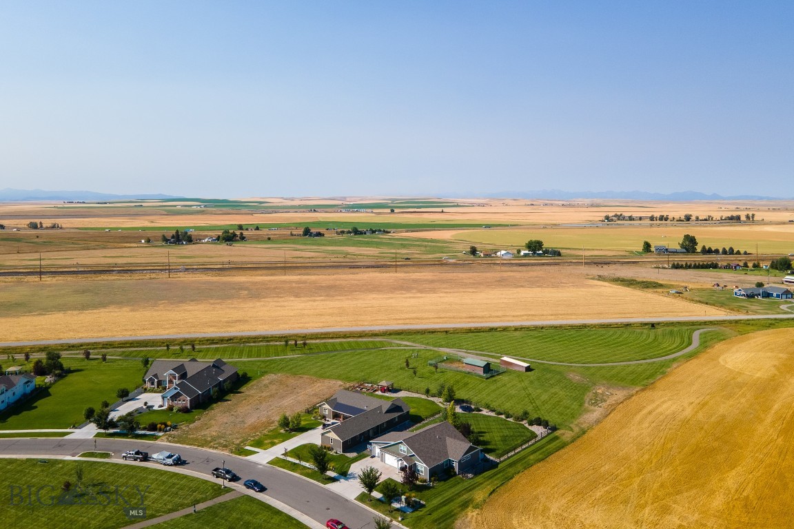 Pioneer Crossing - Residential