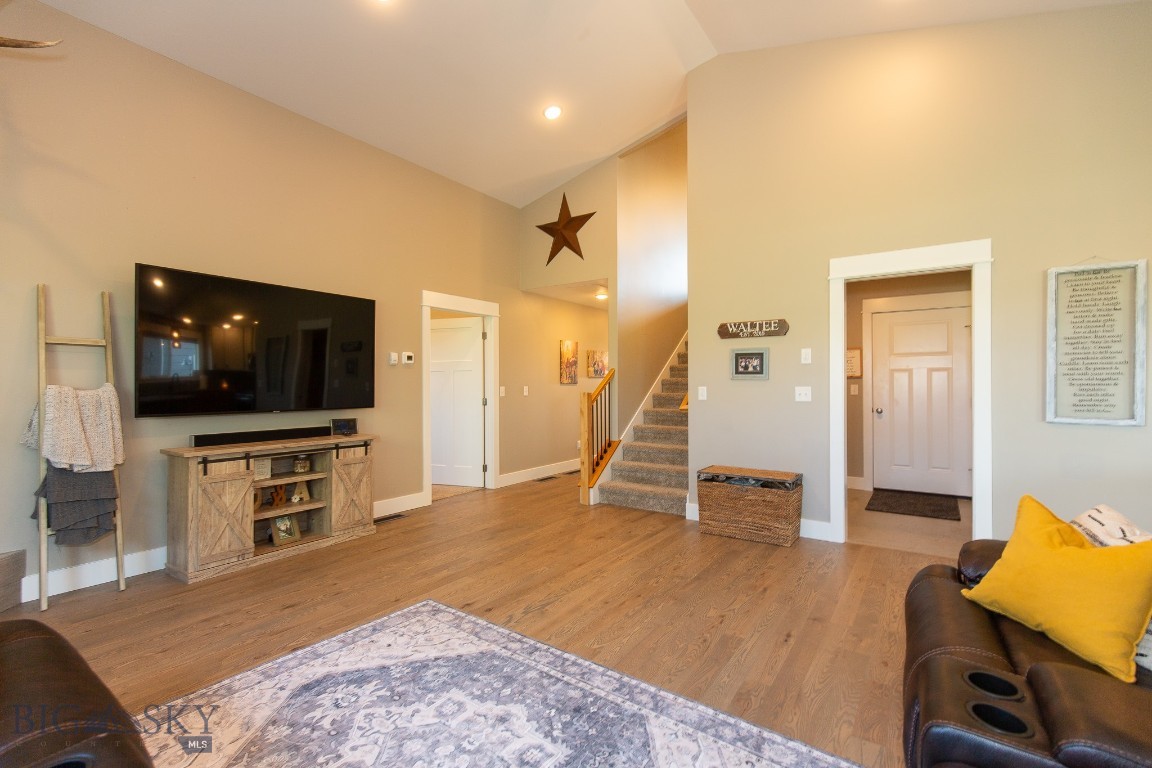 Pioneer Crossing - Residential