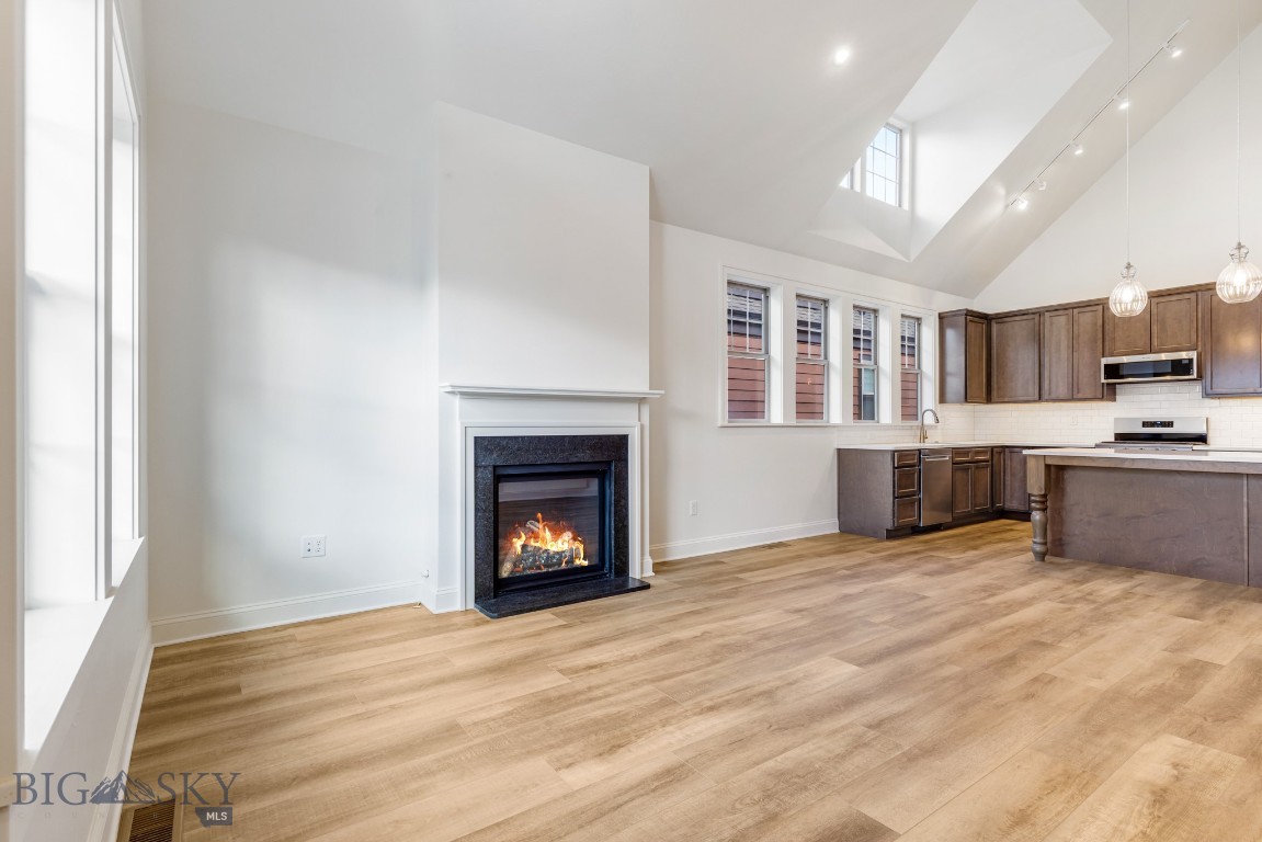 Laurel Glen - Residential