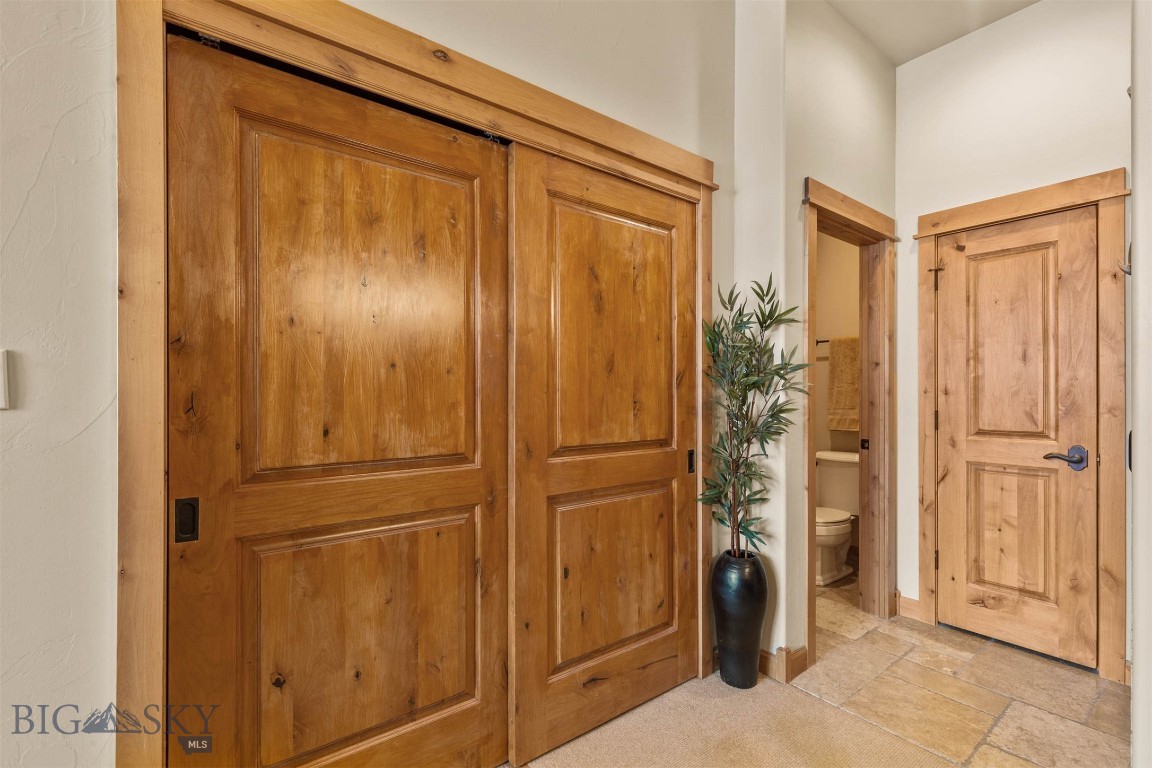 Bozeman, Montana 59715, United States, 2 Bedrooms Bedrooms, ,2 BathroomsBathrooms,Residential,Active,91037