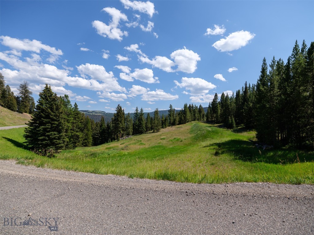 Ranches Neighborhood - Land