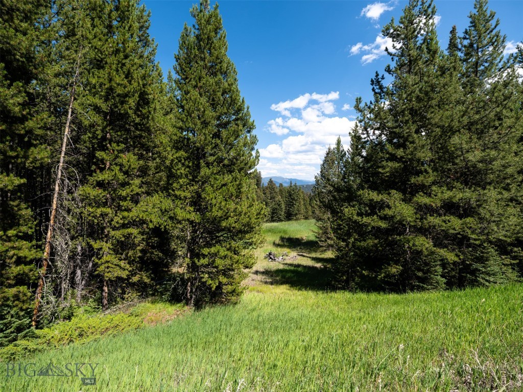 Ranches Neighborhood - Land