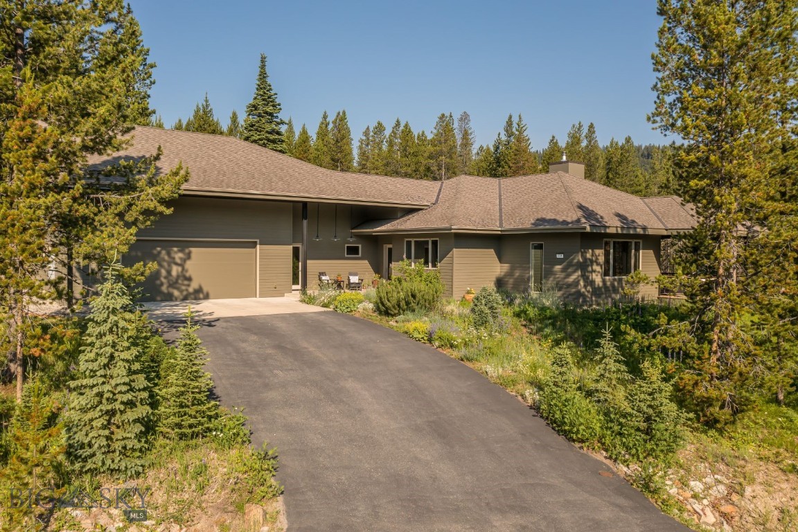 Aspen Groves - Residential