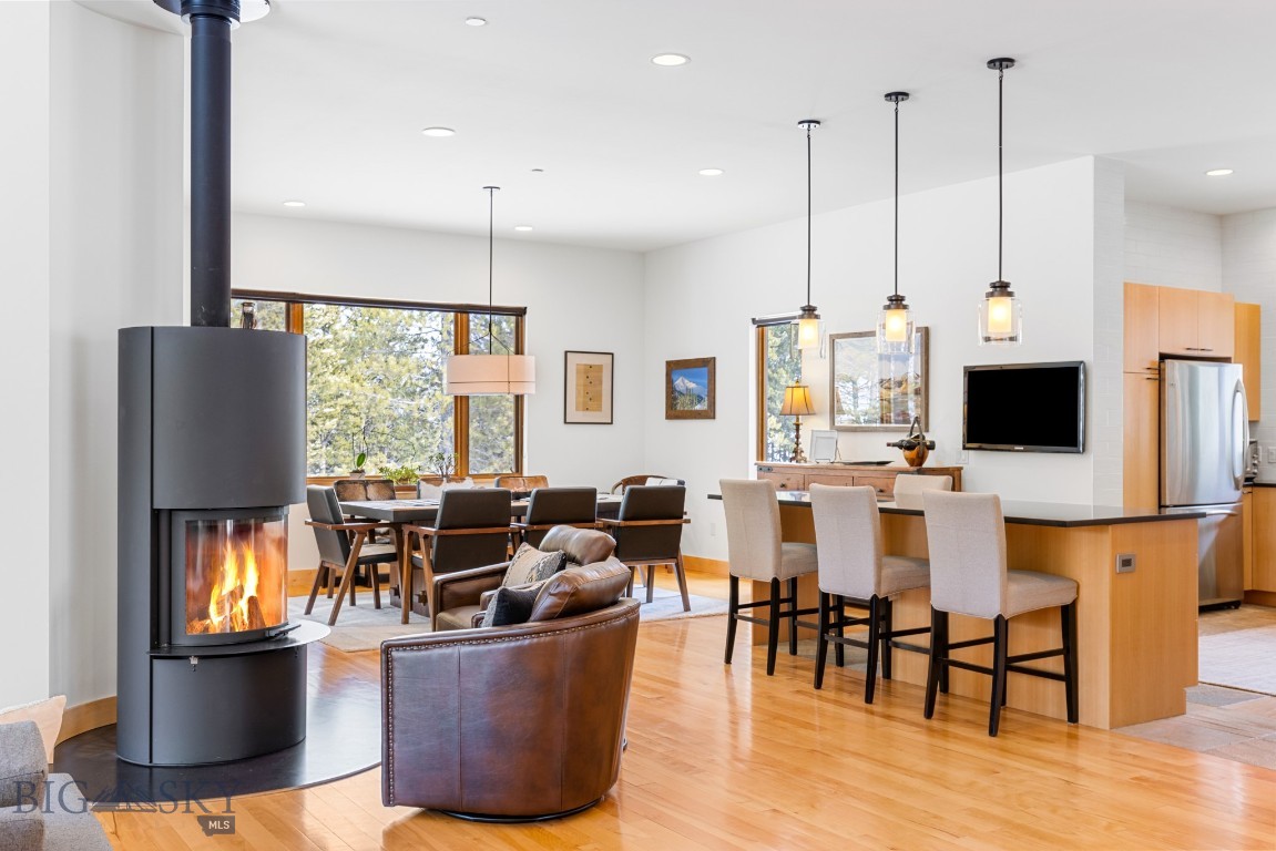 Aspen Groves - Residential