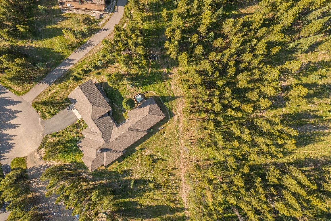 Aspen Groves - Residential