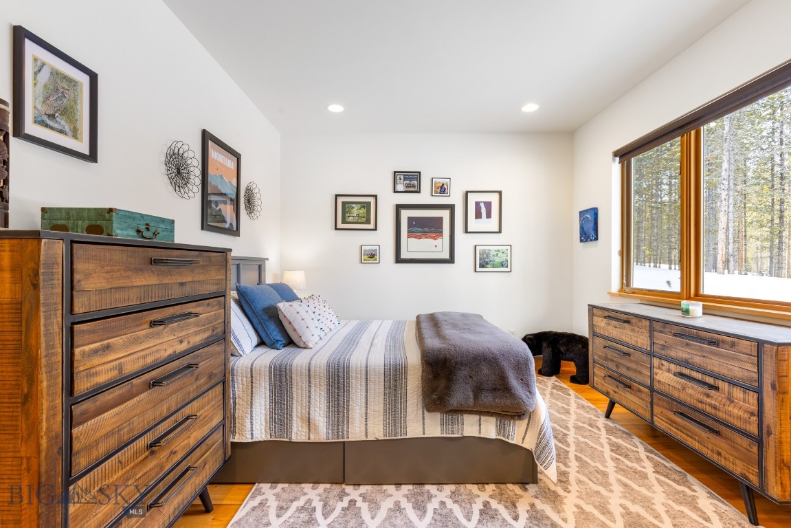 Aspen Groves - Residential