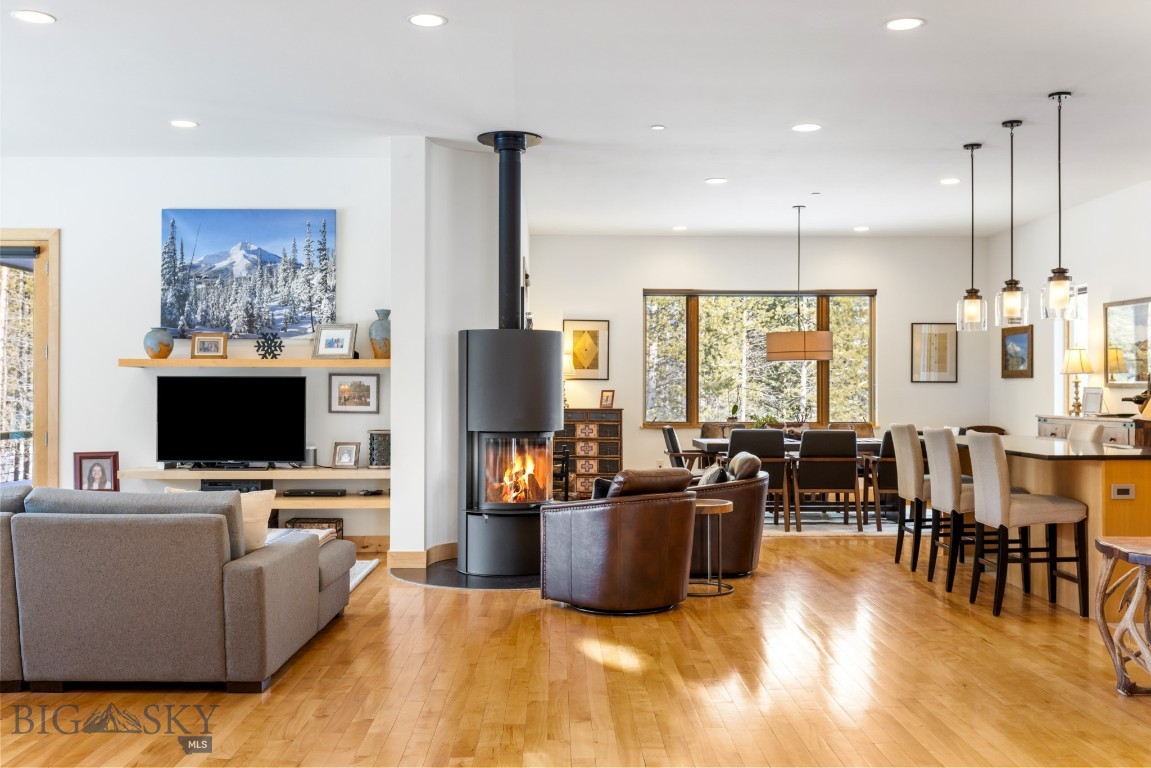 Aspen Groves - Residential