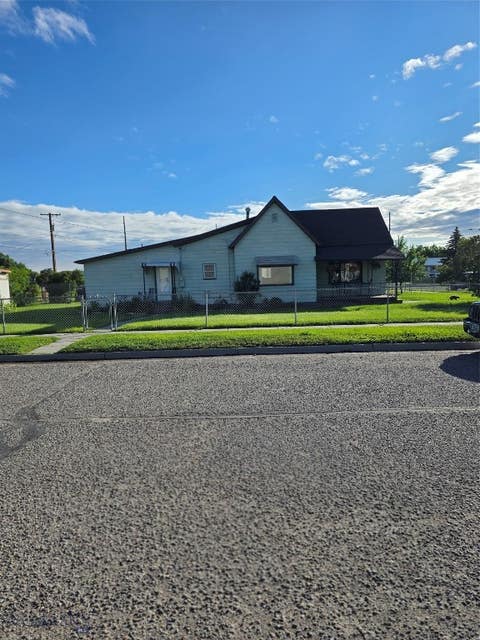 Photo of 405 N Pacific ST, Dillon, MT 59725 (MLS # 412737)