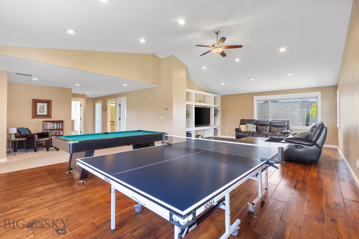 Bozeman, Montana 59718, United States, 4 Bedrooms Bedrooms, ,4 BathroomsBathrooms,Residential,Contingent,85581