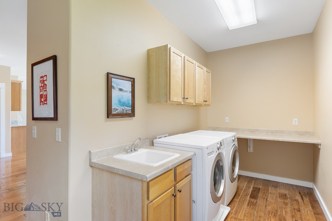 Bozeman, Montana 59718, United States, 4 Bedrooms Bedrooms, ,4 BathroomsBathrooms,Residential,Contingent,85581