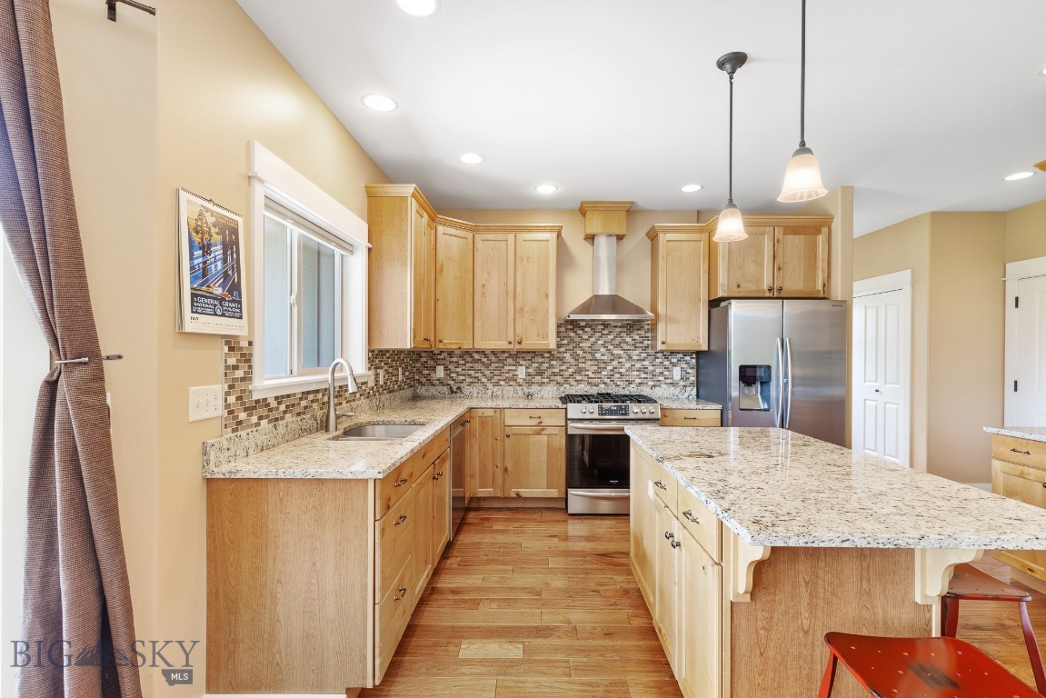 Bozeman, Montana 59718, United States, 4 Bedrooms Bedrooms, ,4 BathroomsBathrooms,Residential,Contingent,85581