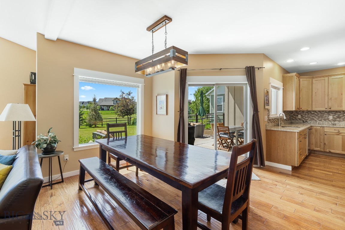 Bozeman, Montana 59718, United States, 4 Bedrooms Bedrooms, ,4 BathroomsBathrooms,Residential,Contingent,85581