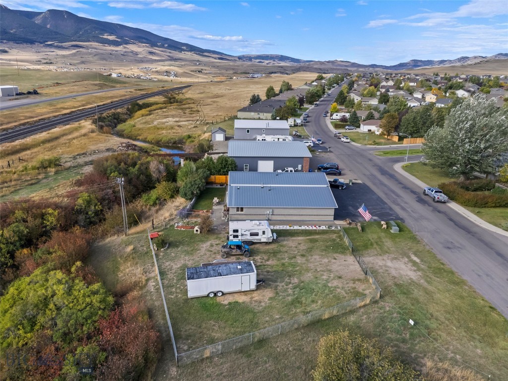 Star Additions - Commercial Sale
