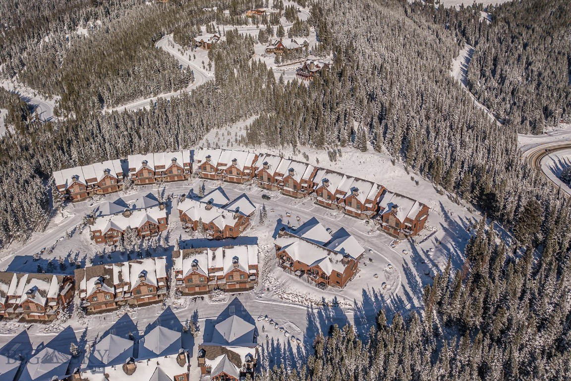 Alpenglow Condo - Residential