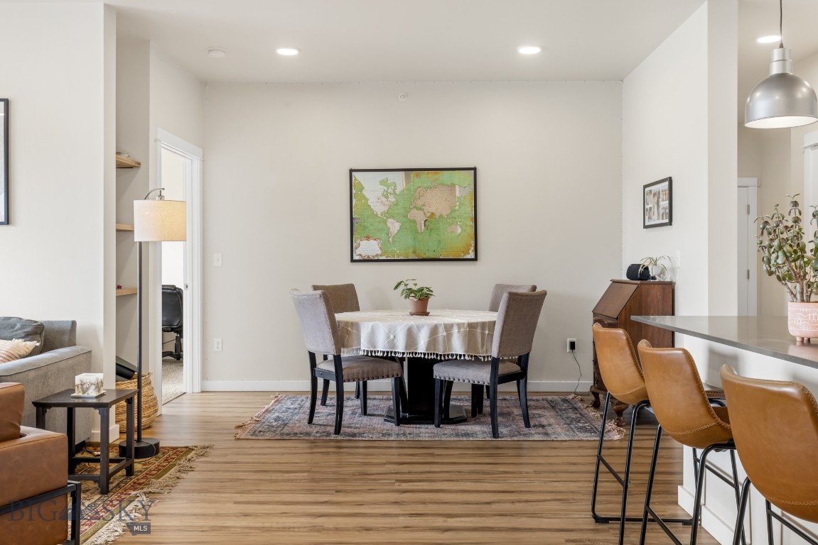 Livingston, Montana 59047, United States, 2 Bedrooms Bedrooms, ,2 BathroomsBathrooms,Residential,Active,118209