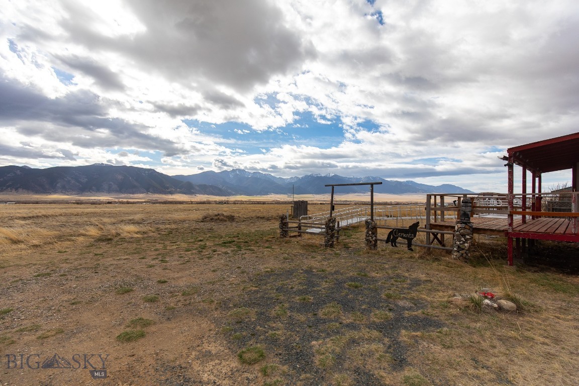 1406 Jack Rabbit Lane