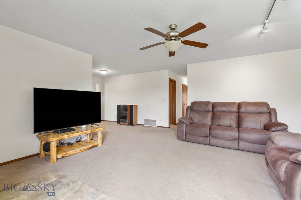 2525 Shatto Drive