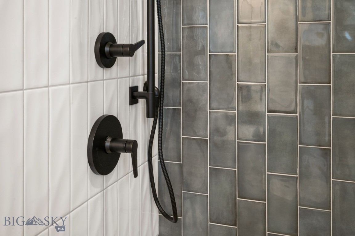 Allison - Residential