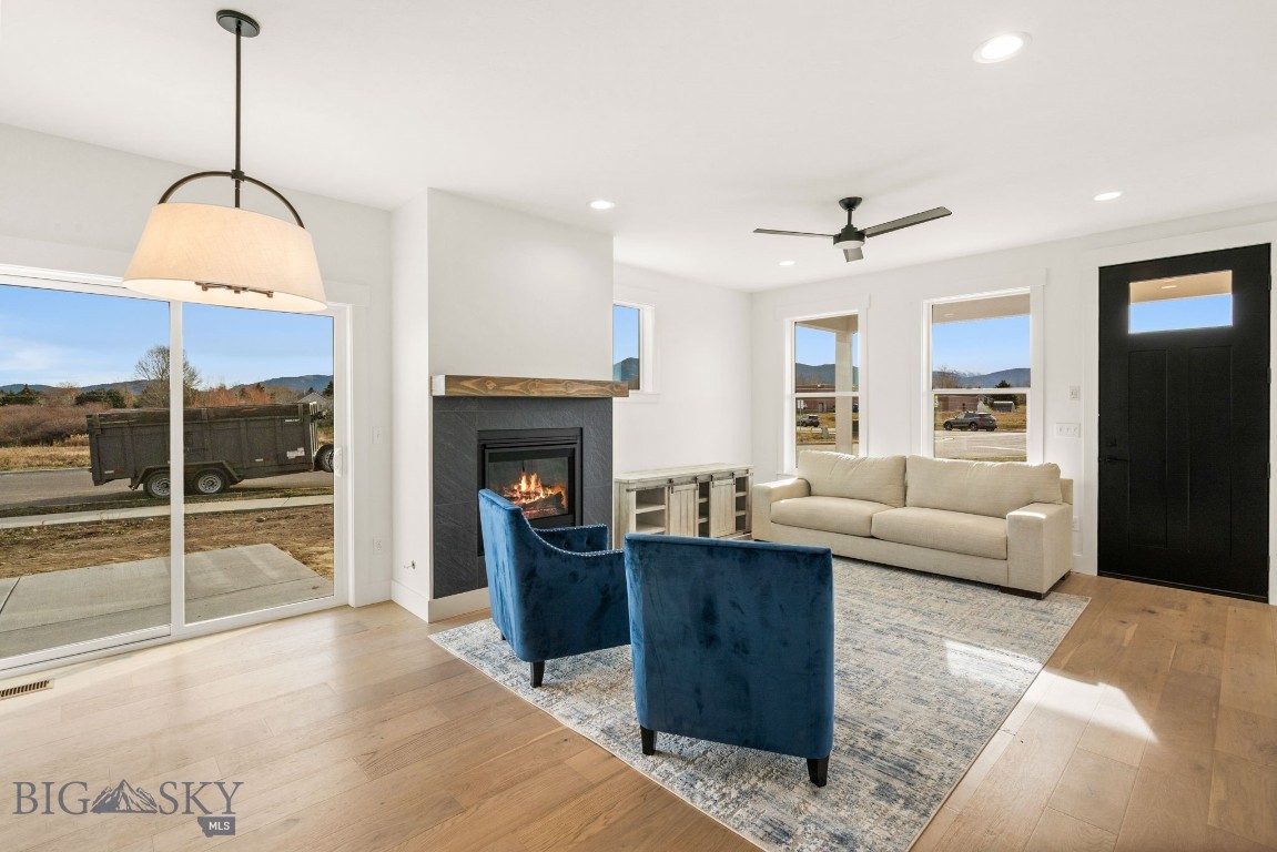 Allison - Residential