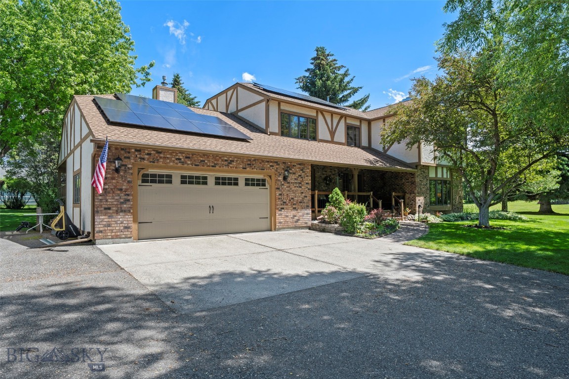 60 E Hitching Post Road