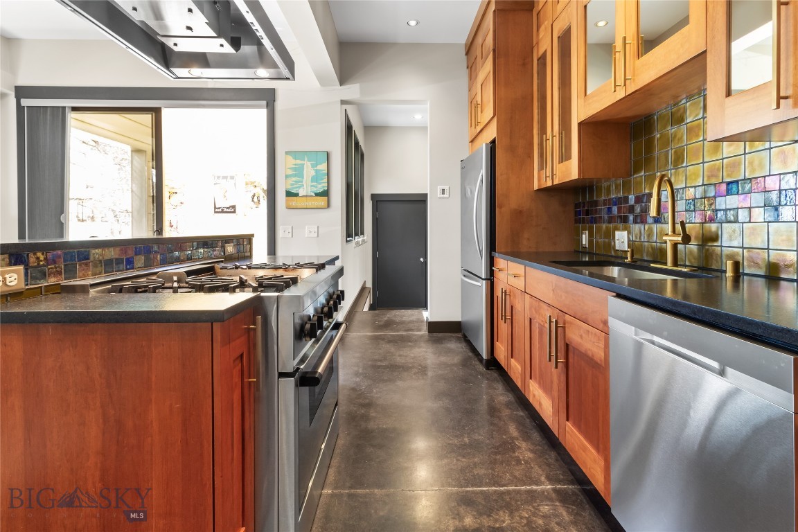 Black Addition - Residential