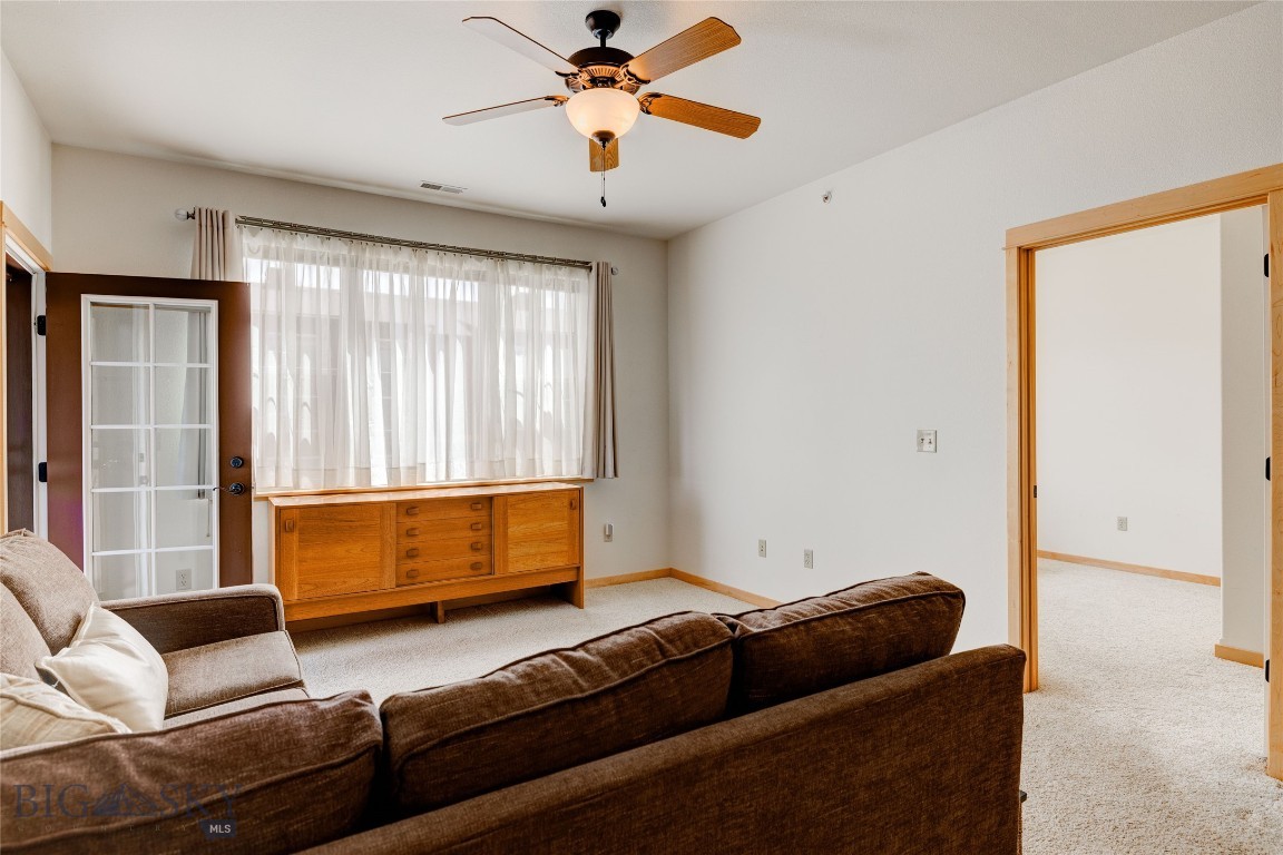 2221 Willow 201-B