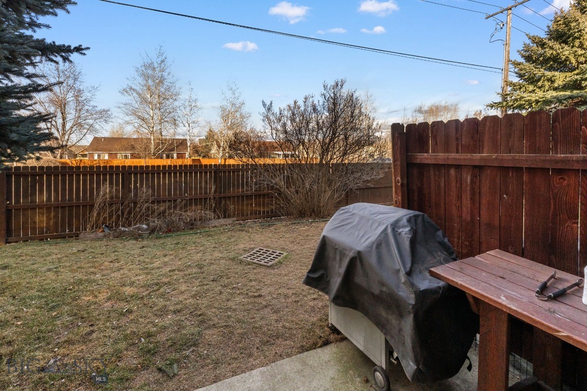 Madison Court Condos - Residential