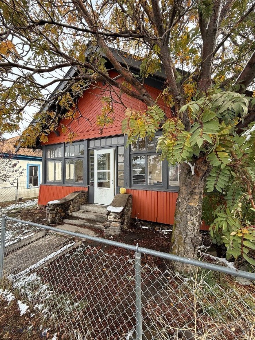 This two-bedroom, one-and-a-half-bath home in Deer Lodge, Montana, offers solid potential with several key updates already completed. These include all-new PEX plumbing and a new heating system installed in 2020. The functional layout and spacious rooms provide ample room for a third bedroom or bonus room, ready for your personal touches. Additionally, a detached two-car garage and a spacious yard add to the property’s appeal. With some cosmetic updates, this home could shine as a great starter home, rental, or investment opportunity. Its convenient location near downtown Deer Lodge amenities further enhances its value.