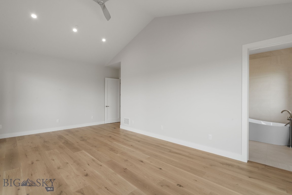Home 40 - Residential