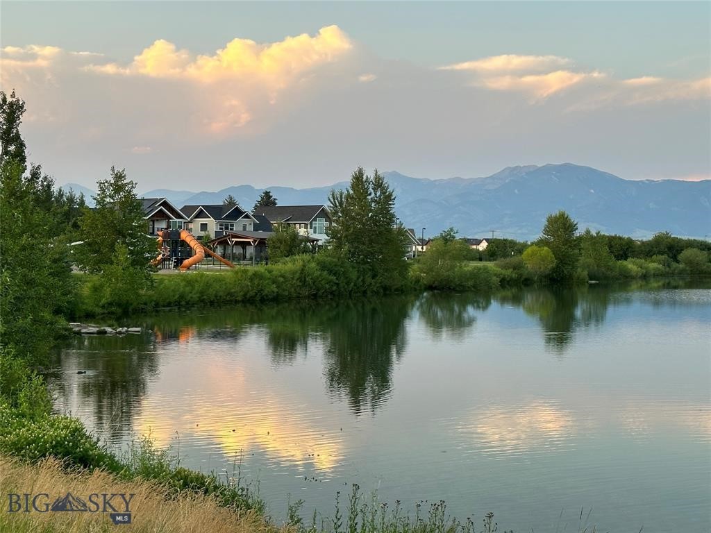 The Lakes at Valley West - Land