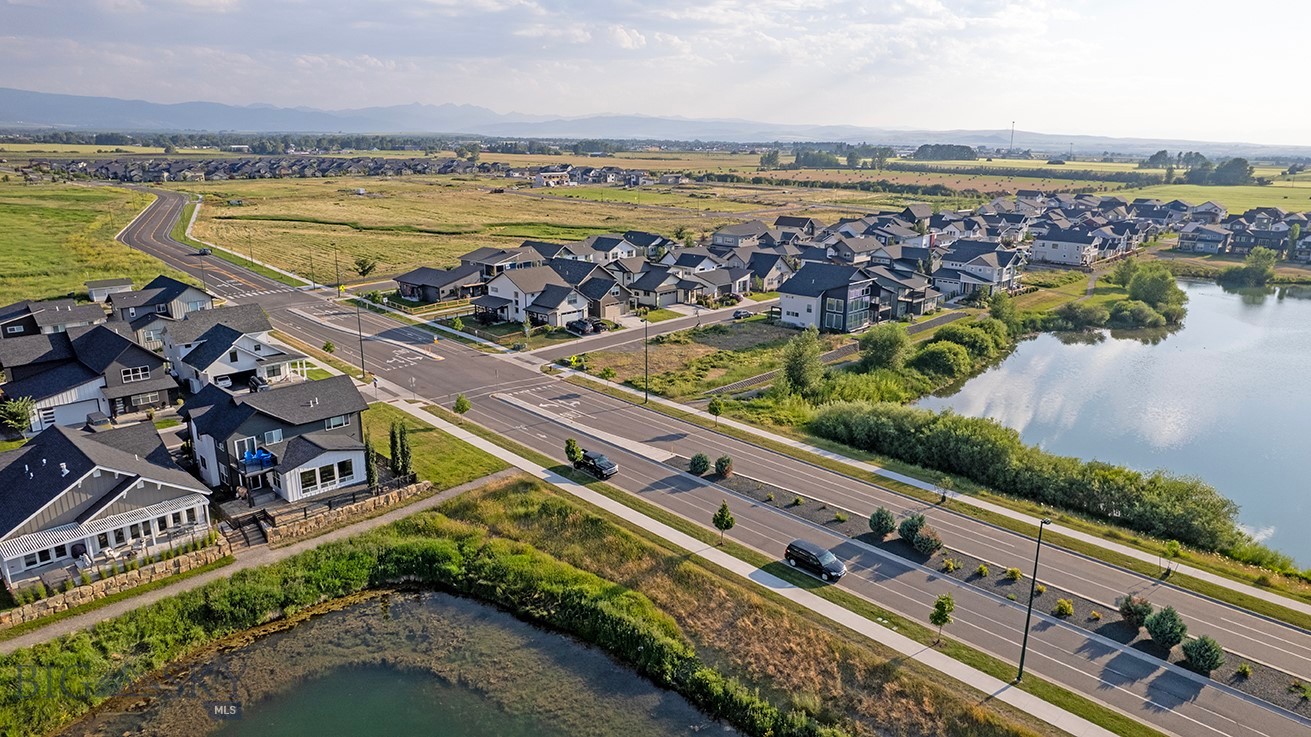 The Lakes at Valley West - Land