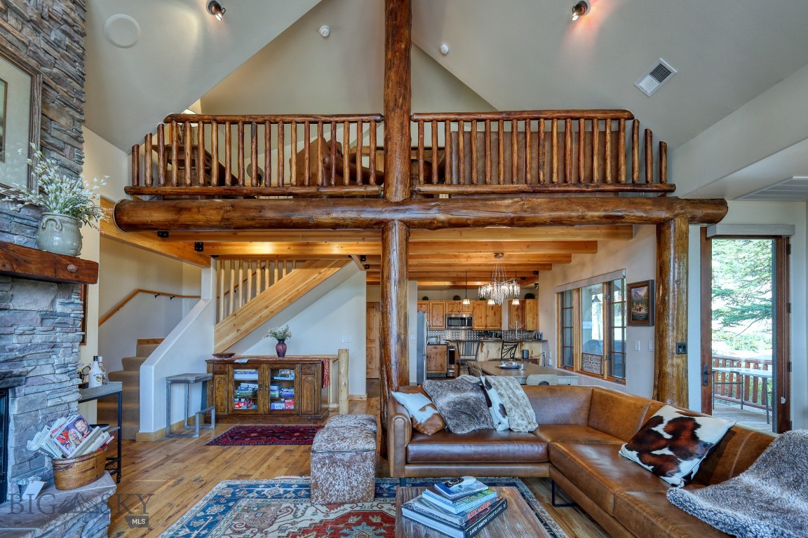 Cowboy Heaven - Residential
