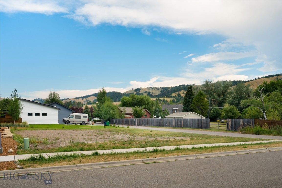 Legends at Bridger Creek - Land