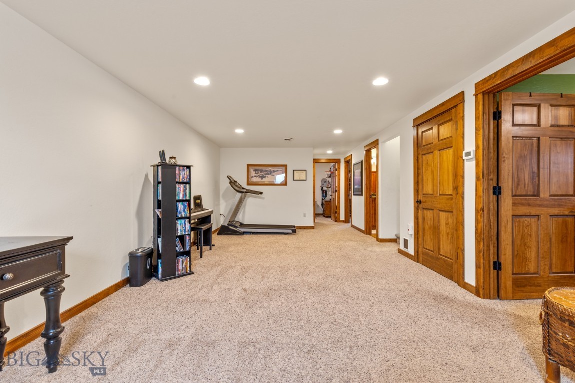 Shining Mountain Unit II - Residential