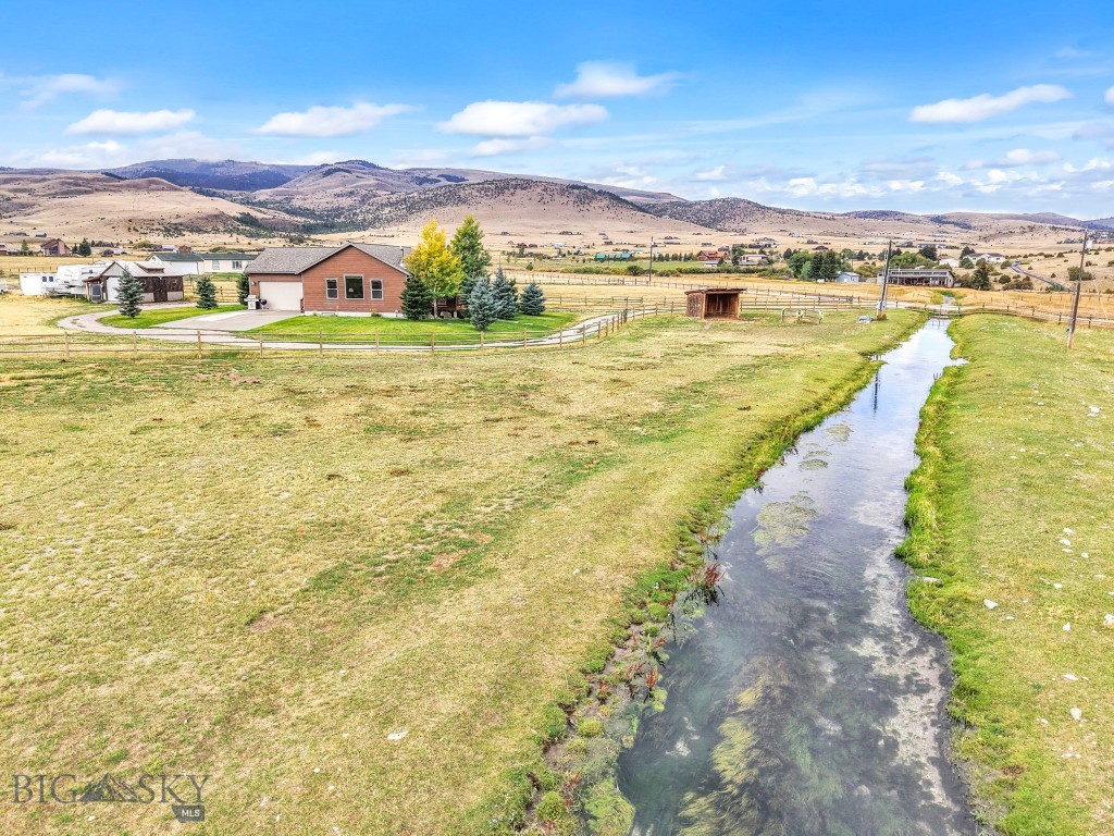 Shining Mountain Unit II - Residential