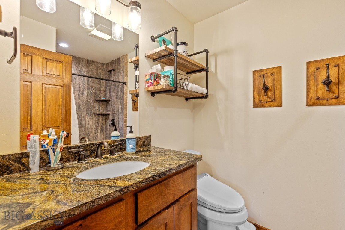 Shining Mountain Unit II - Residential