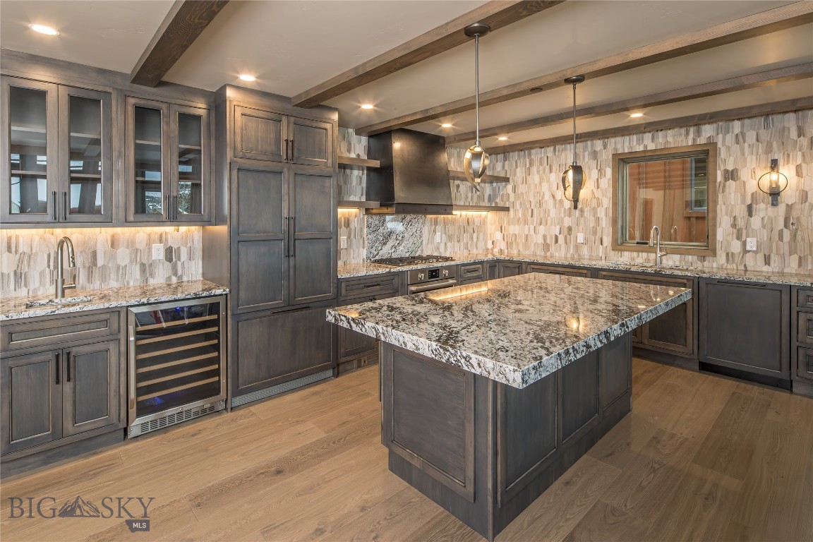 Black Eagle Lodge Condo - Residential
