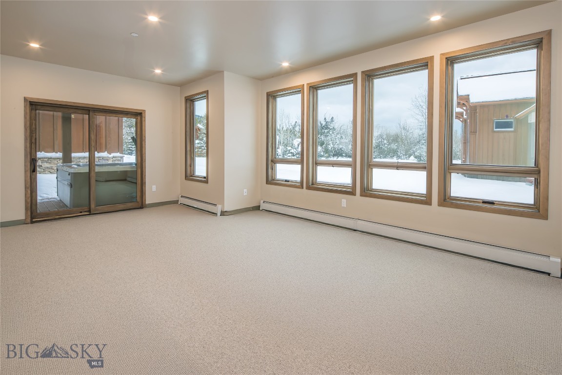 Black Eagle Lodge Condo - Residential